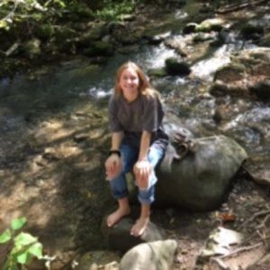 Meet your Posher, Hannah